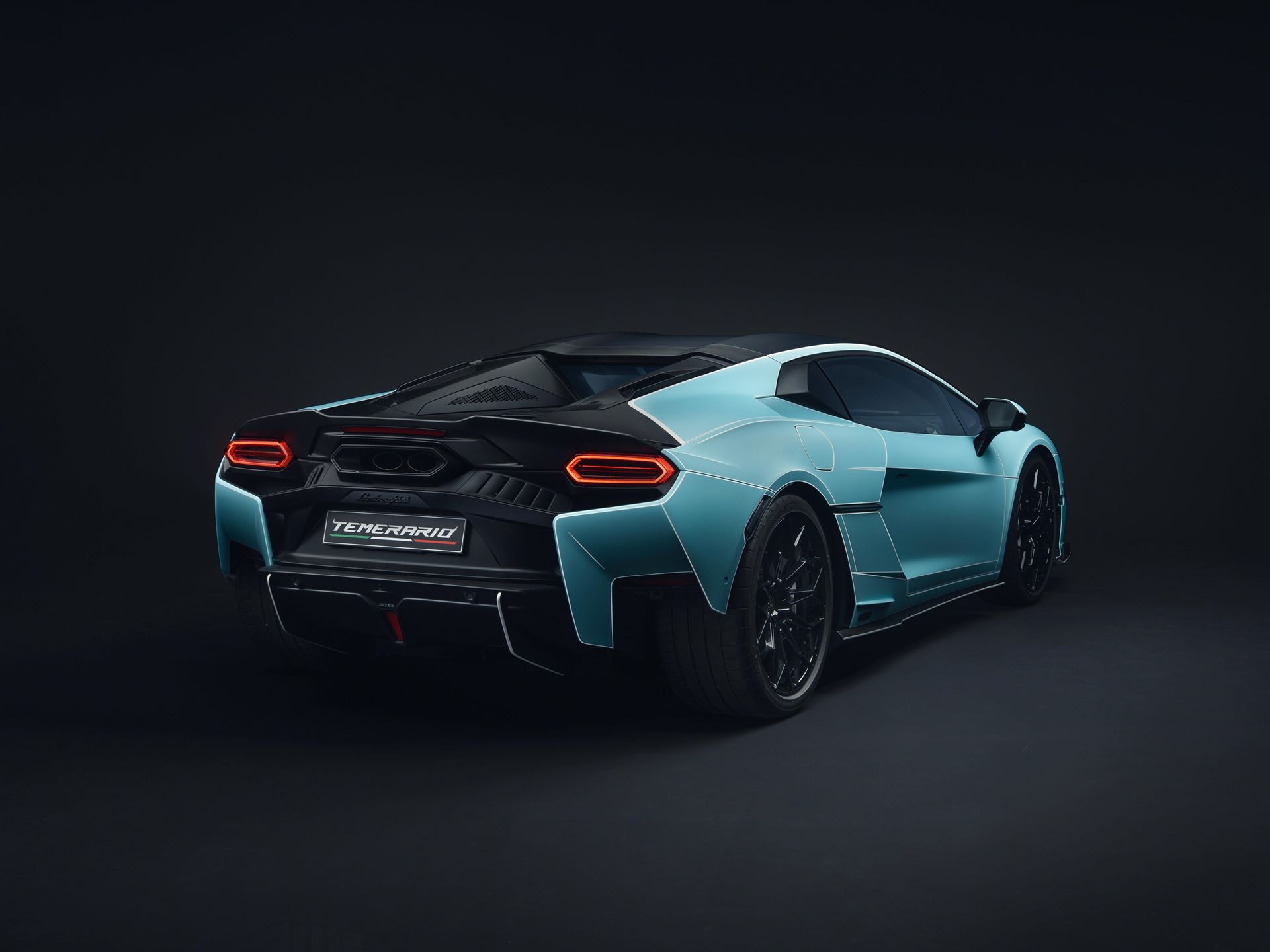 Lamborghini Temerario Ad Personam in Celeste Fedra and Bianco Phanes