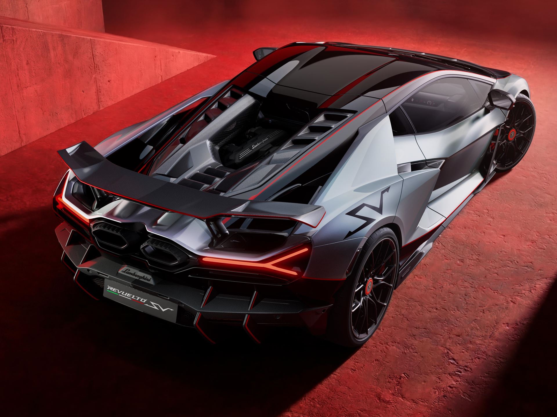Revuelto SV