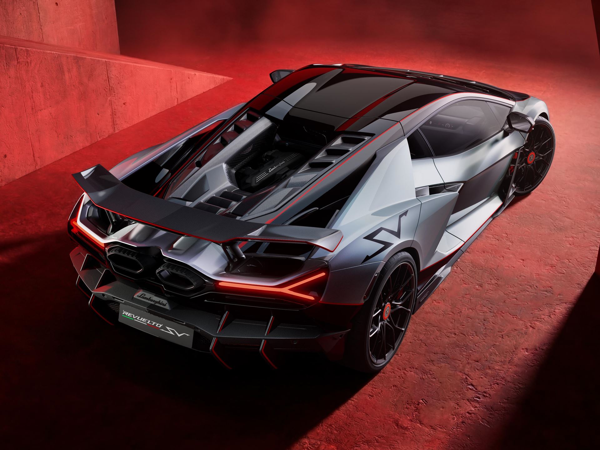 Revuelto SV