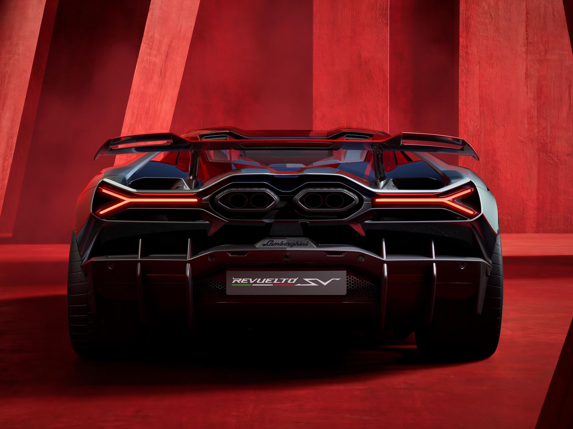 Revuelto SV