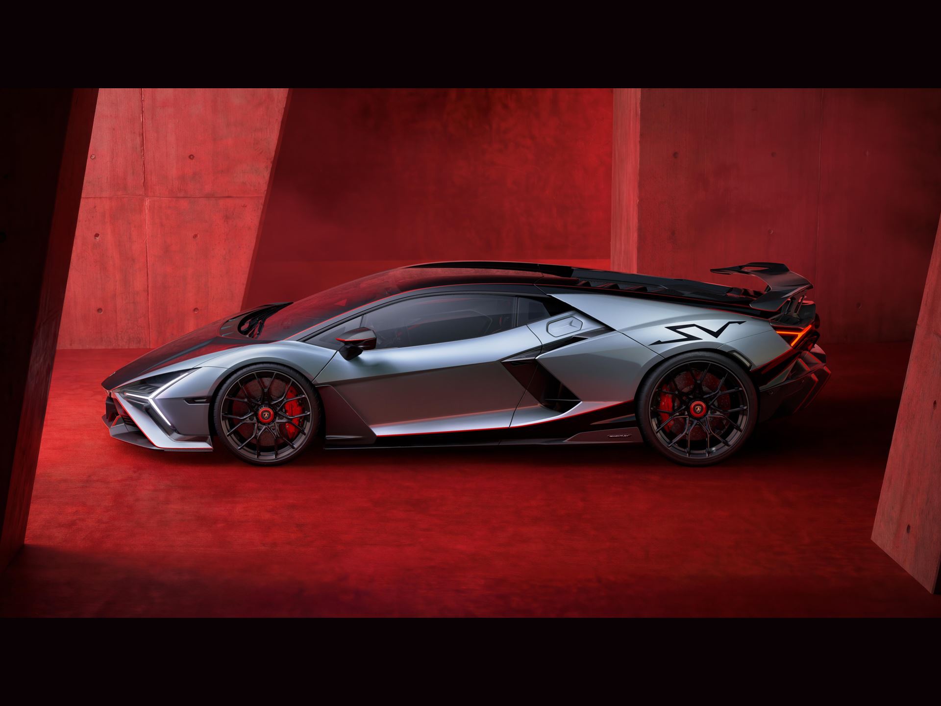 Revuelto SV