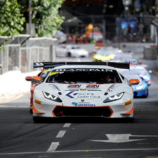 Huge Spectator Turnout For Lamborghini as First Ever Kuala Lumpur City Grand Prix Gets Under Way 4