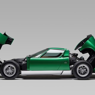 Lamborghini Miura – Profile open