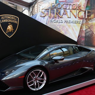 The Lamborghini Huracán on display (2)