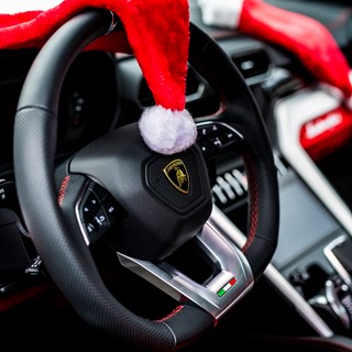 Christmas Drive 7 - Credit Remi Dargegen - Automobili Lamborghini