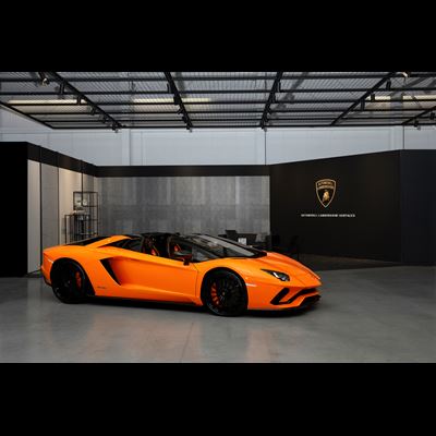 Automobili Lamborghini Surfaces