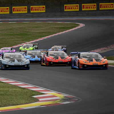 Lamborghini Esports - The Real Race 2021