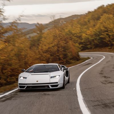 Countach LPI  800-4 Dynamic