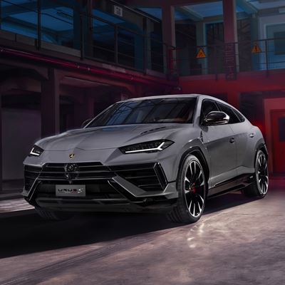 Urus S 3-4 Front