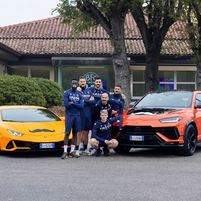 Bologna FC 1909 and Lamborghini for Movember