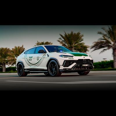 Urus Performante Dubai Police car