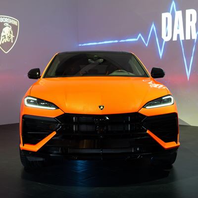 Lamborghini Urus SE Makes US Premiere in New York