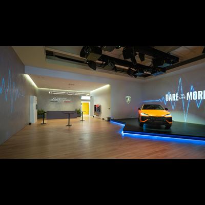 Lamborghini Urus SE Makes US Premiere in New York