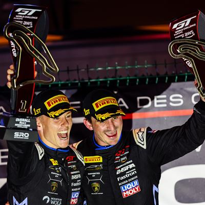 Luca Engstler Jordan Pepper podium