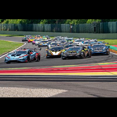 Lamborghini Super Trofeo Europe start