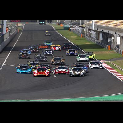 Lamborghini Super Trofeo Asia start