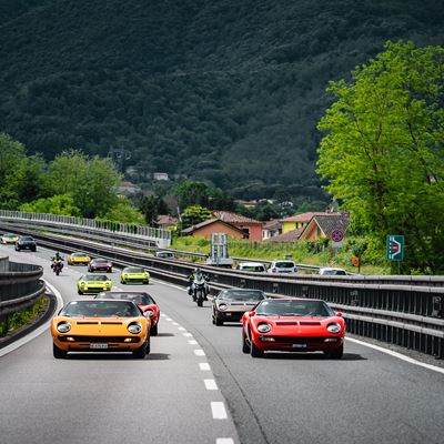 Lamborghini Miura Tour