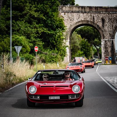 Lamborghini Miura Tour