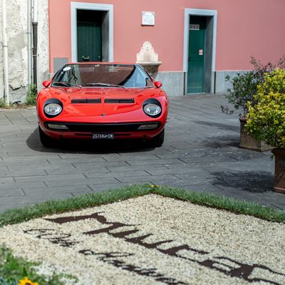 Lamborghini Miura Tour
