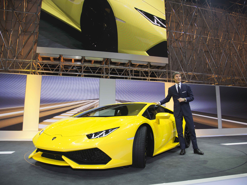 S. Winkelmann and the new Huracán LP 610-4 S. Winkelmann and the new Huracán LP 610-4