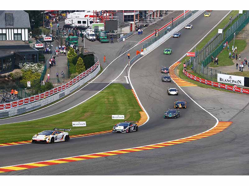 Race 2 Start Race 2 Start