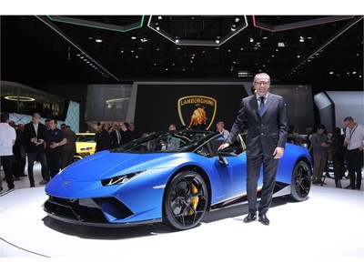 Stefano Domenicali and The Huracan Performante Spyder 2