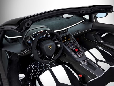 Aventador SVJ Roadster Interior - 01