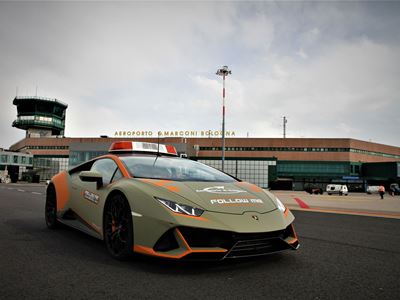 Lamborghini Huracán - Follow Me Car for Airport Marconi of Bologna