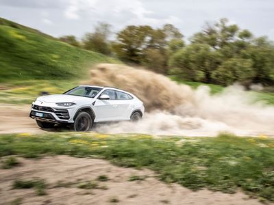 Lamborghini Urus Off-Road Dynamic