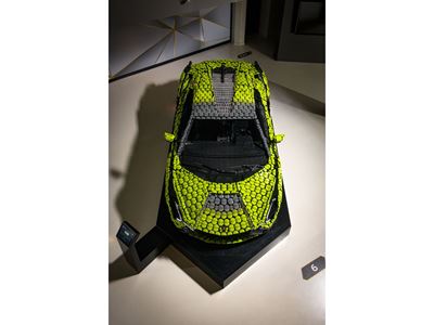 Lamborghini Sián FKP 37 LEGO Technic
