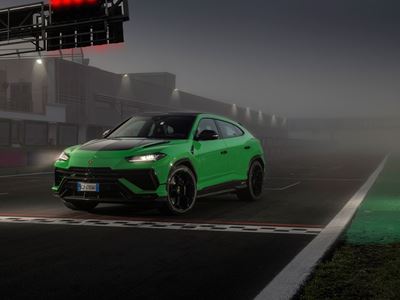 Automobili Lamborghini Urus Performante Viper Green