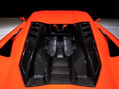 Lamborghini Revuelto