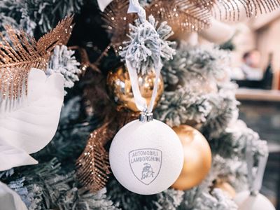 SHEdrivesaLambo Courchevel Edition