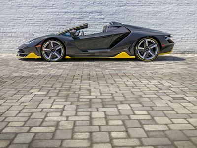 Centenario Roadster