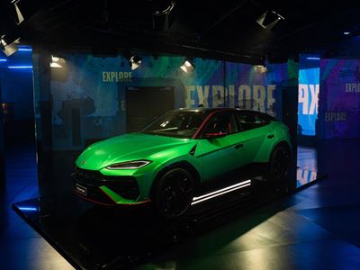 Urus SE Tettonero Capsule at Milan Design Week