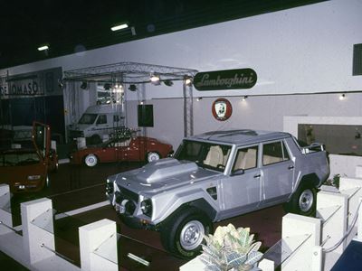 40th LM002 Copyright holders of this assets are welcome to contact Automobili Lamborghini S P A regarding any omission