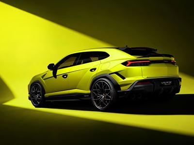 Urus SE Performante Giallo Crius Studio