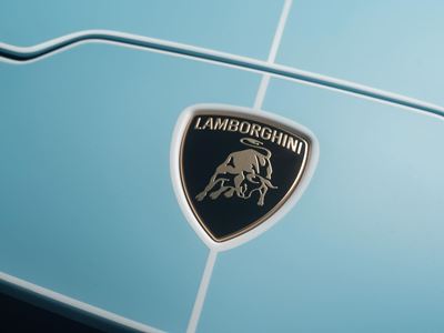 Lamborghini Temerario Ad Personam in Celeste Fedra and Bianco Phanes