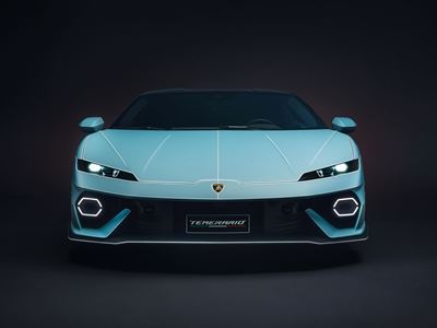 Lamborghini Temerario Ad Personam in Celeste Fedra and Bianco Phanes