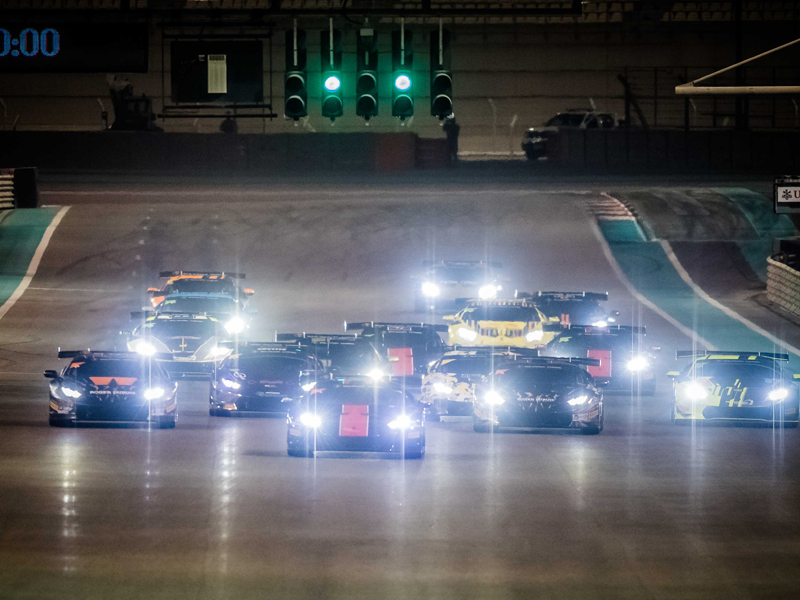 Race 1 Start Race 1 Start