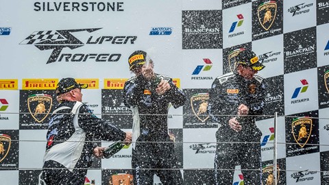 Champagne-Podium Overall Race 2