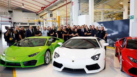 Group photo in the factory