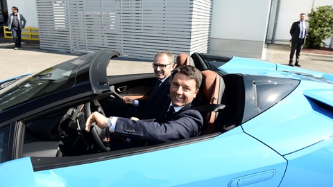 M. Renzi and S. Domenicali on a Huracán Spyder