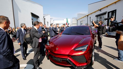 M. Renzi with the Lamborghini SUV