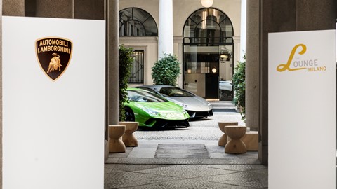 Collezione Automobili Lamborghini SS19 @ Milan Fashion Week 2018