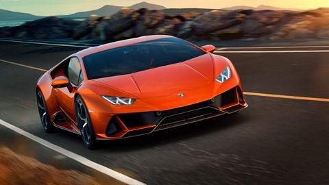 Huracan EVO 3-4 front ambient - 1