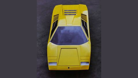17 Lamborghini Countach LP 500  2