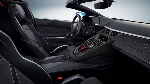 Aventador Ultimae RDS Interior passenger side