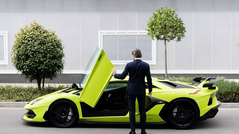 Automobili Lamborghini - Stephan Winkelmann & Aventador