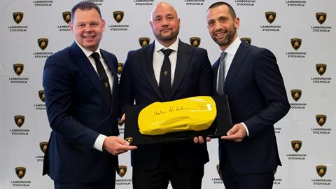 Lamborghini Stockholm GO - Klaus Fr¢kiær(lh) - Johan Mårtensson(ct) - Feancesco Cresci (rh)